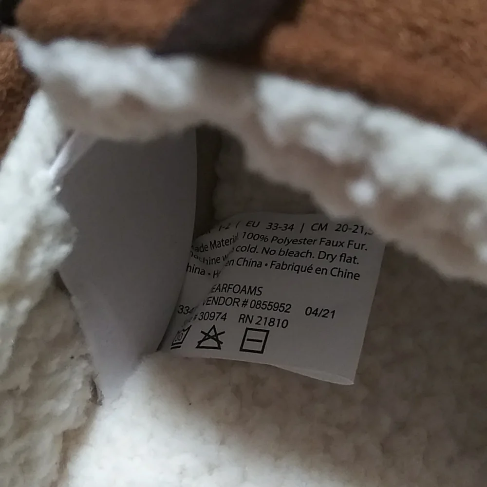 dearfoams nwt size